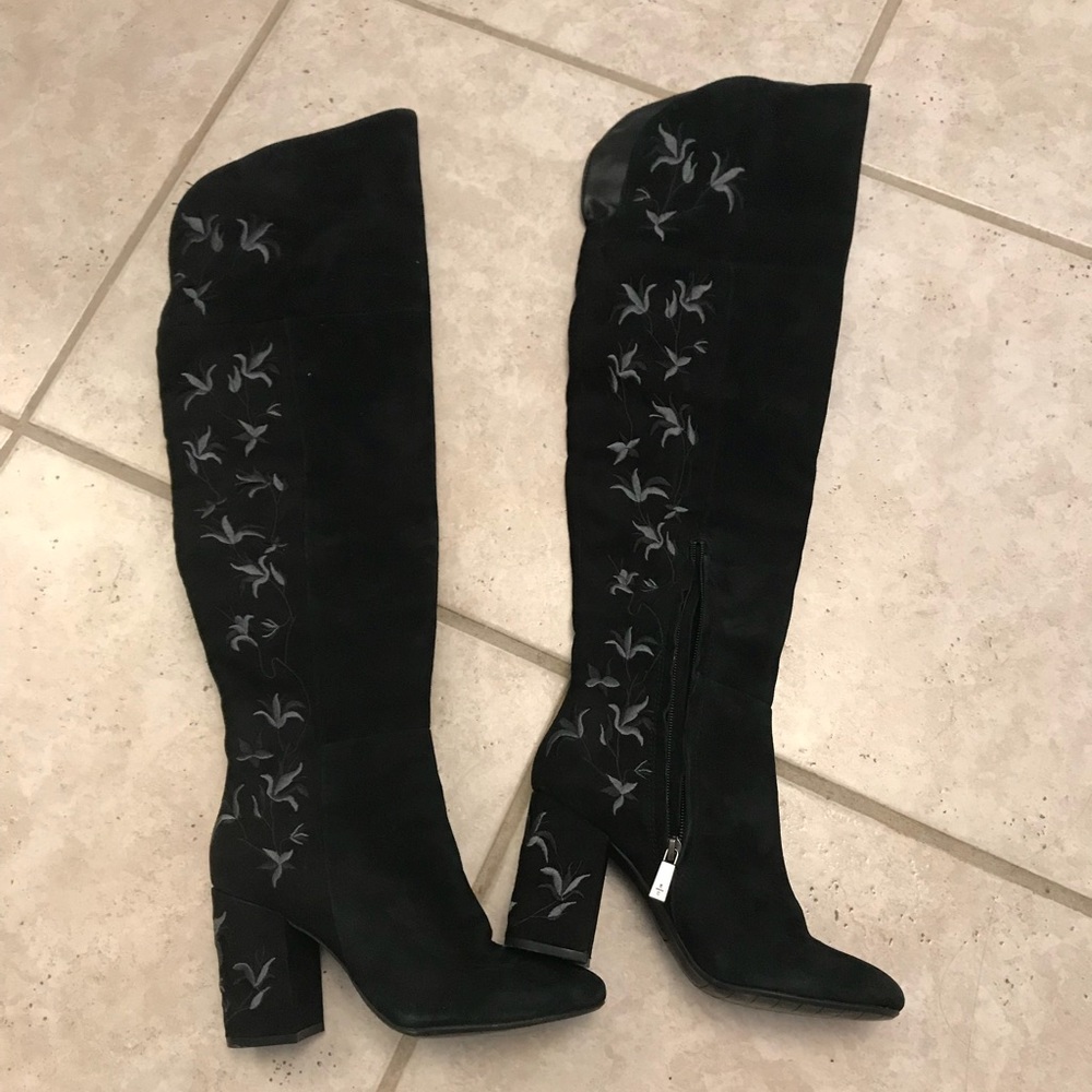 Kenneth Cole black over the knee Boots size 6